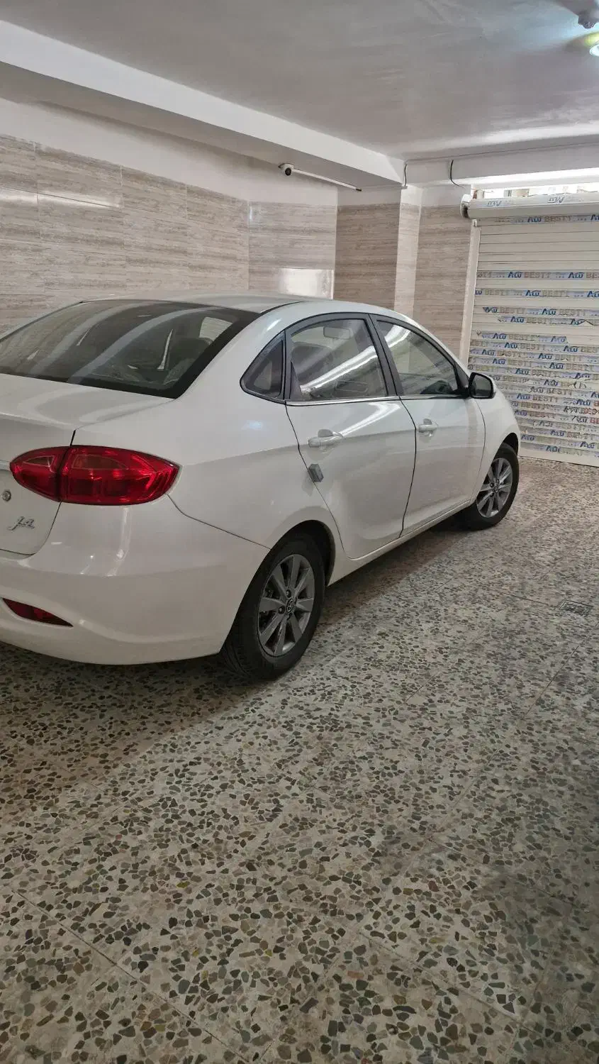 جک j 4 1403|خودرو سواری و وانت|رشت, امین الضرب|دیوار