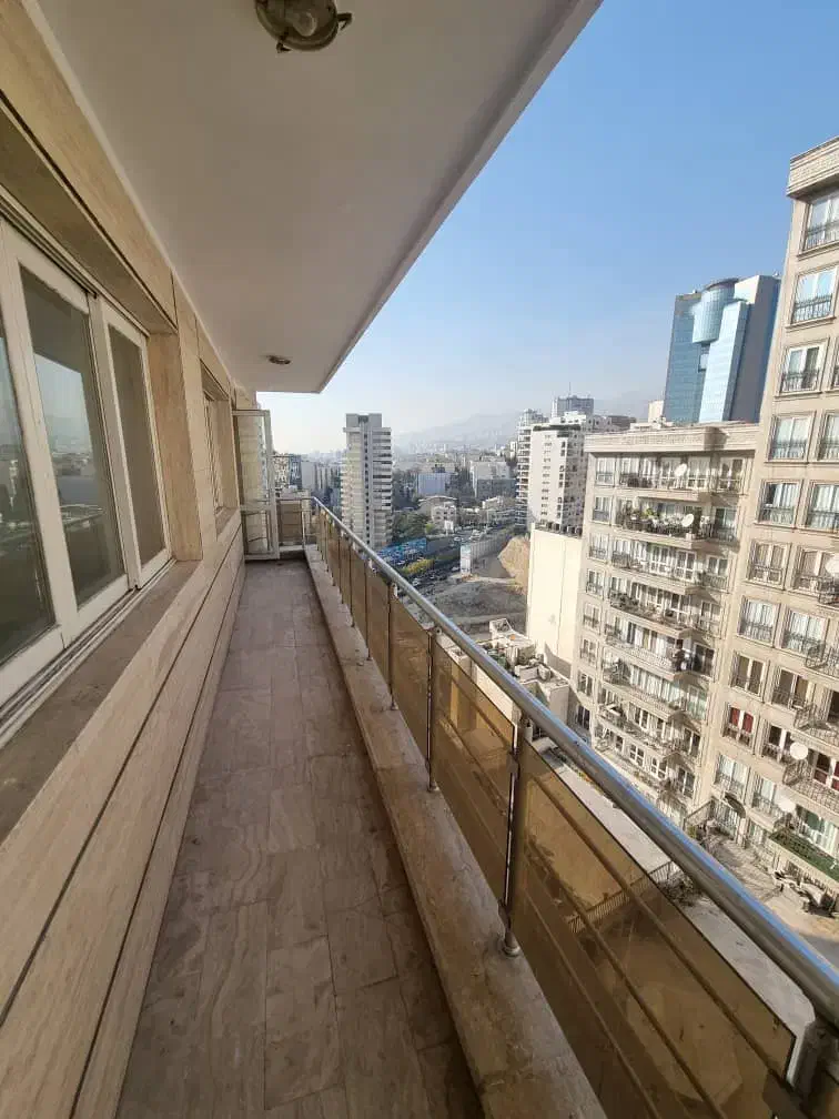 ۳۰۰ متر ۴ خواب تاپ لوکیشن الهیه