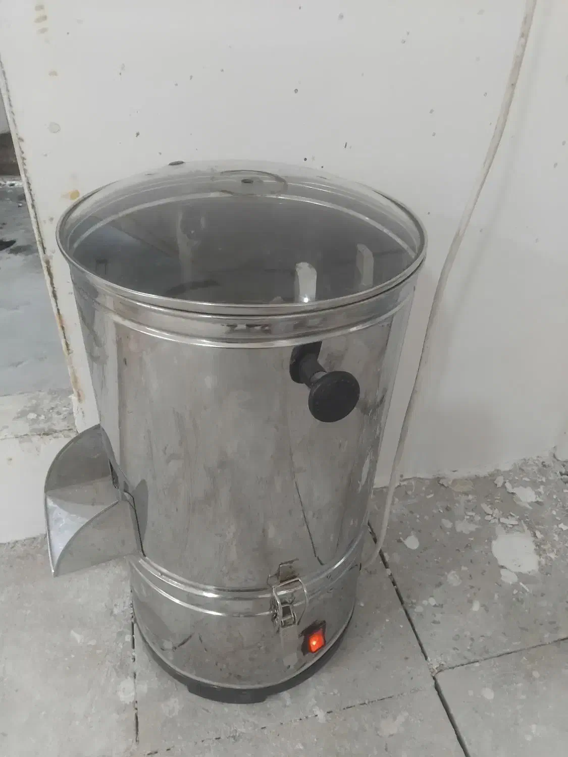 سبزی خوردکن|خردکن، آسیاب، غذاساز|بروجرد, |دیوار