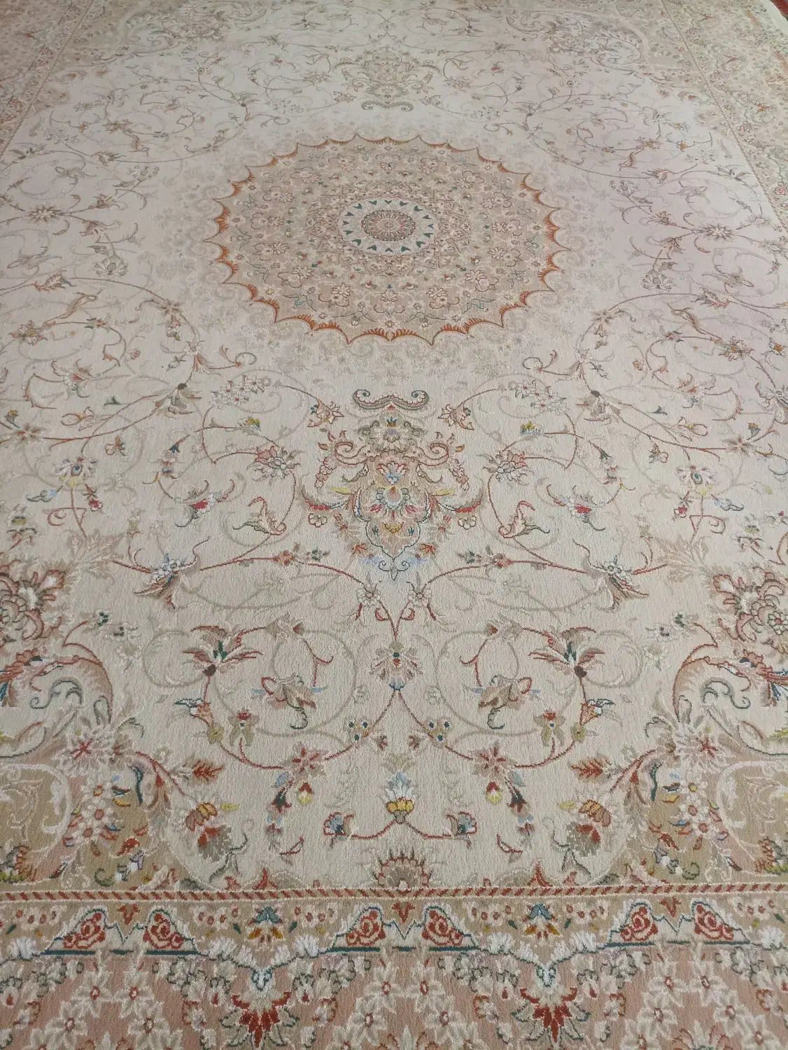 4تخته 9متری ابریشم دار|فرش|میاندوآب, |دیوار