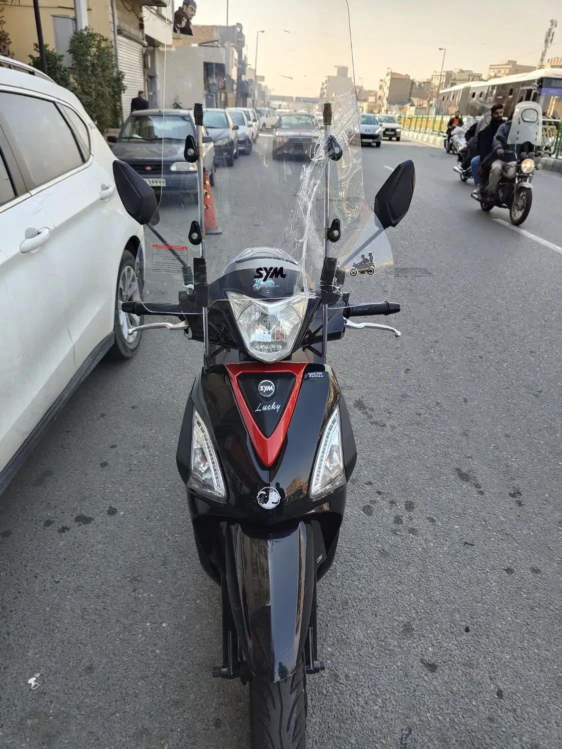 لاکی 180 sym|موتورسیکلت|تهران, نجات اللهی|دیوار