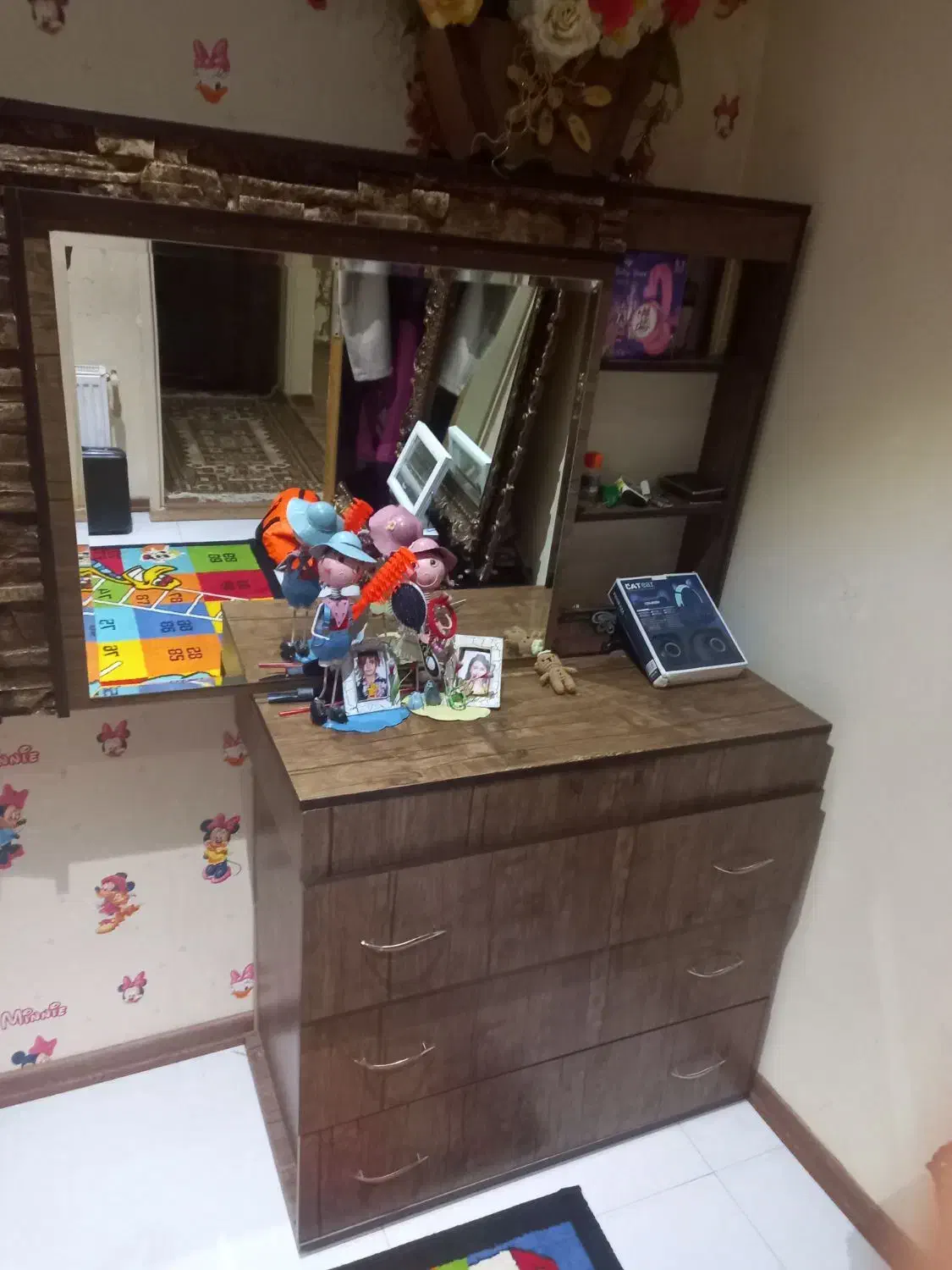 میز اینه وآرایش وکشو دار|آینه|قزوین, |دیوار