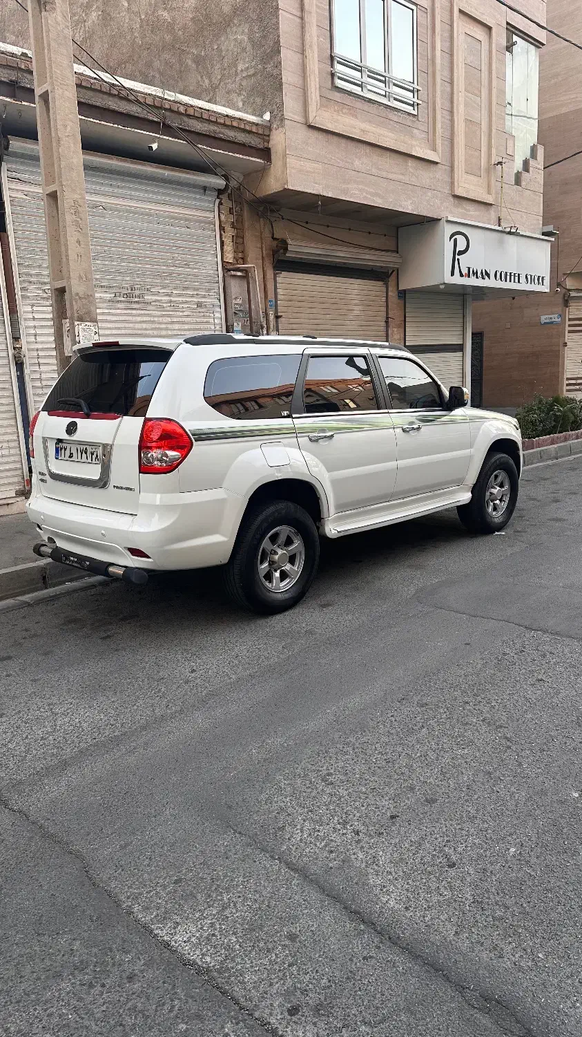 خودرو لندمارک|خودرو سواری و وانت|اندیشه, اندیشه فاز ۱|دیوار