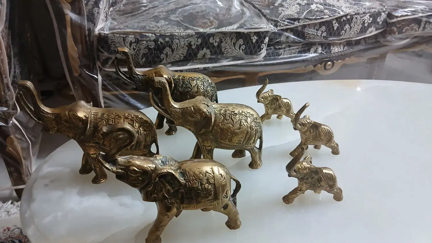 مجسمه برنز میز جلومبلی ظروف پذیرایی جذاب سیقلی اصل|ظروف سرو و پذیرایی|قم, پردیسان|دیوار