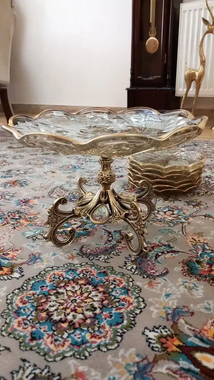 ست پذیرایی نو فقط دوبار استفاده شده|ظروف سرو و پذیرایی|اراک, |دیوار