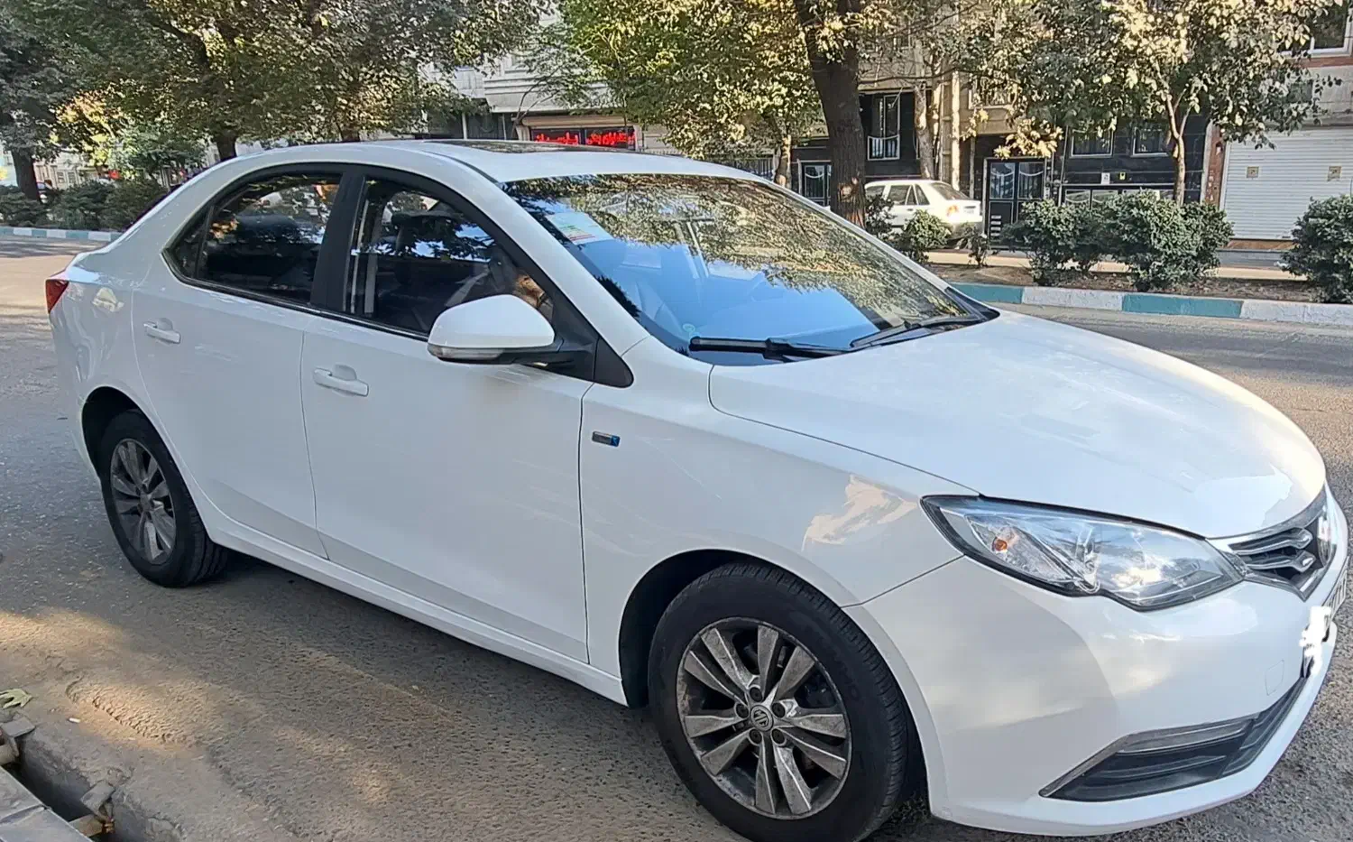 ام جی ۳۶۰ اتومات توربو|خودرو سواری و وانت|تهران, توحید|دیوار