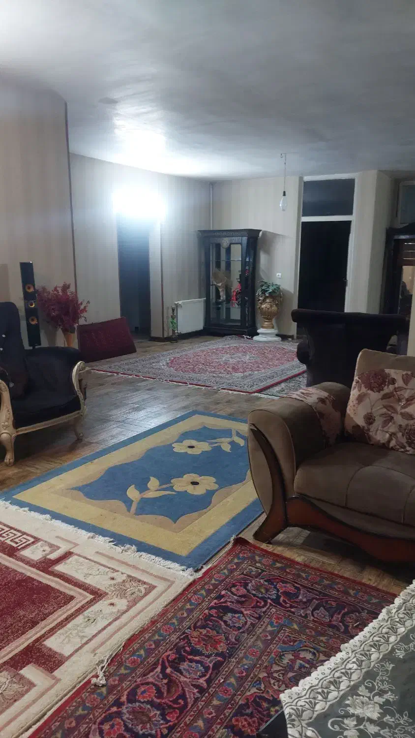 اجاره ویلا روزانه|اجارهٔ کوتاه‌مدت ویلا و باغ|محمدشهر, محمدشهر|دیوار