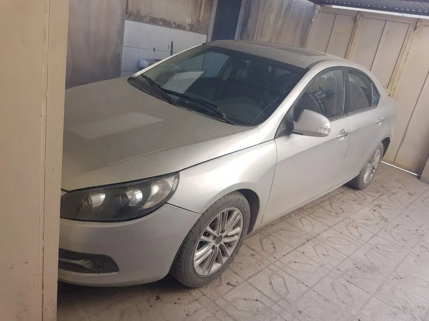 فروش جکJ5|خودرو سواری و وانت|کرمانشاه, |دیوار