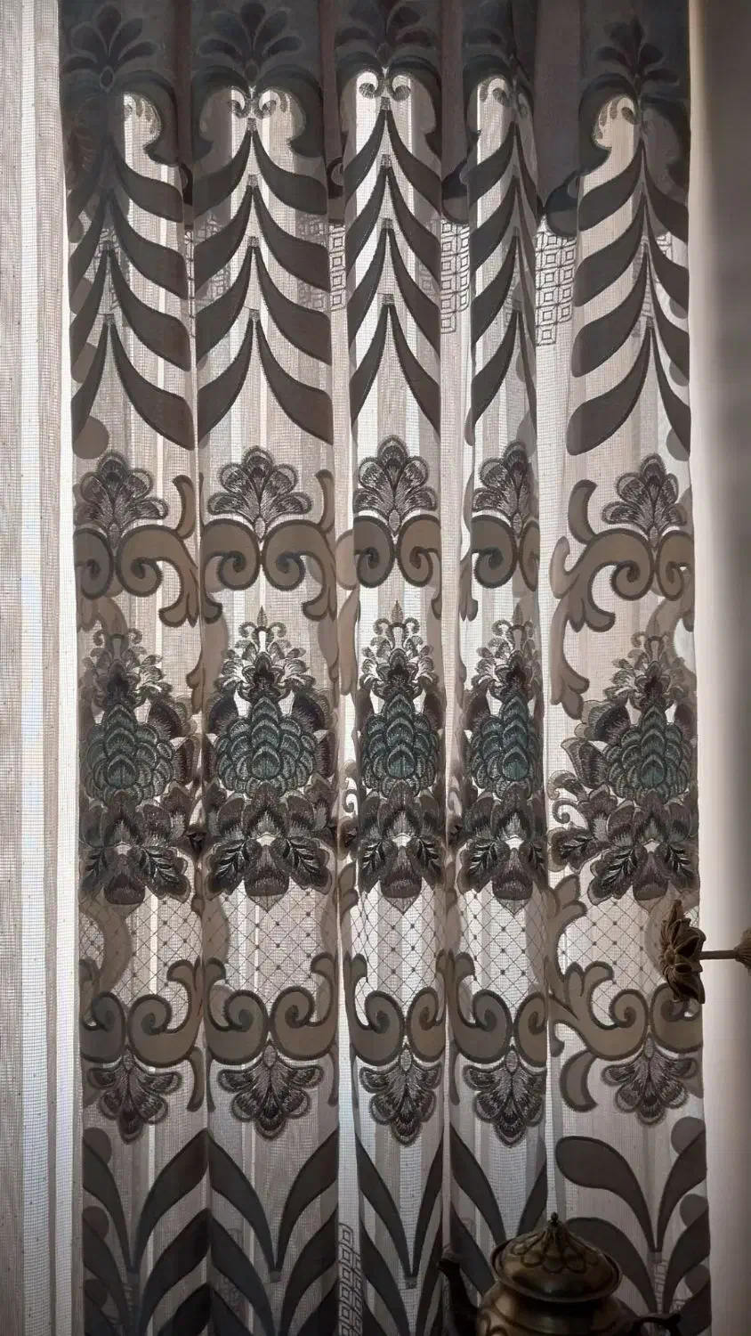 والن پرده 1 عدد در حدنو تمیز وسالم|پرده، رانر، رومیزی|تهران, مرزداران|دیوار