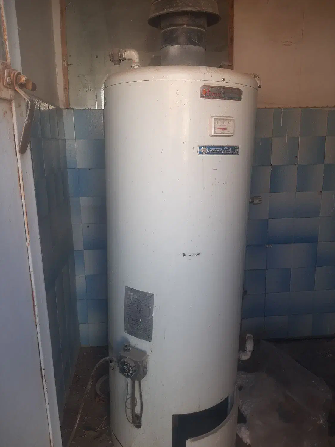 آب گرمکن|آبگرمکن، پکیج، شوفاژ|گلپایگان, |دیوار