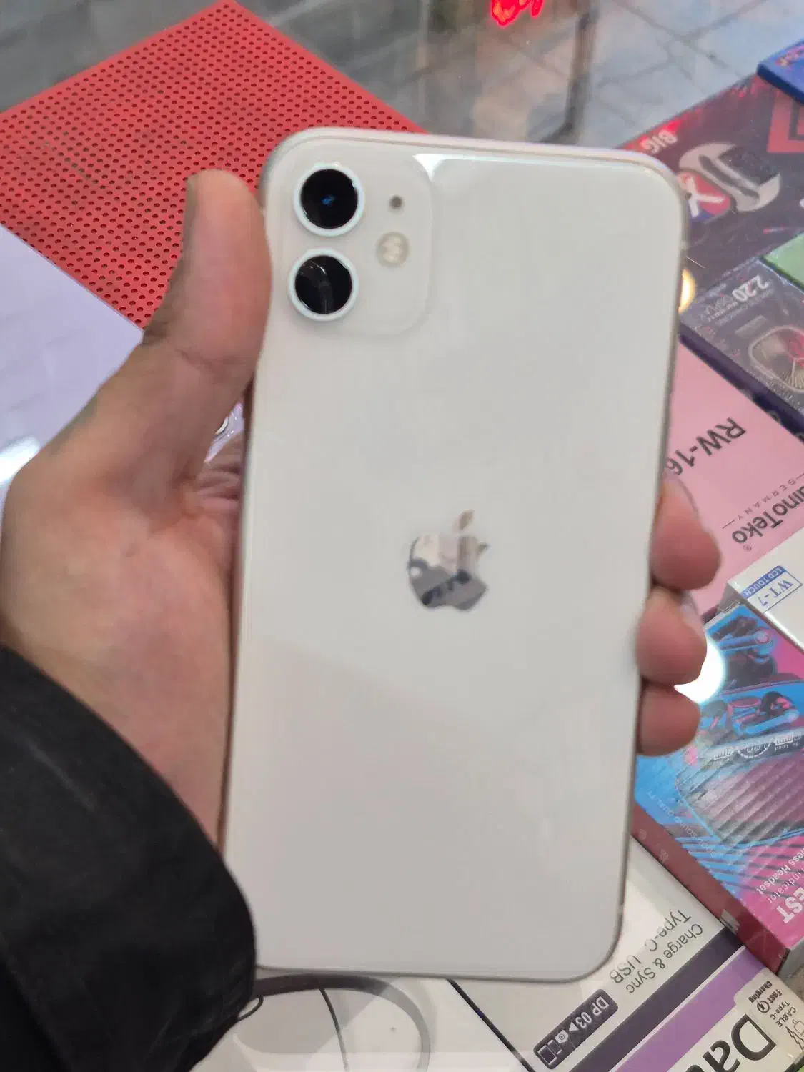 دو عدد ۱۱ نرمال ترو تمیز بدون بازشدکی|موبایل|مشهد, گلبرگ|دیوار