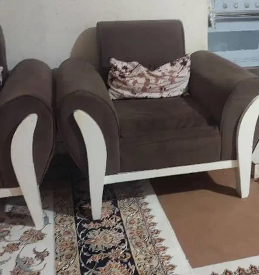 فروش وسایل منزل|مبلمان خانگی و میز عسلی|صدرا-فارس, فاز ۲|دیوار