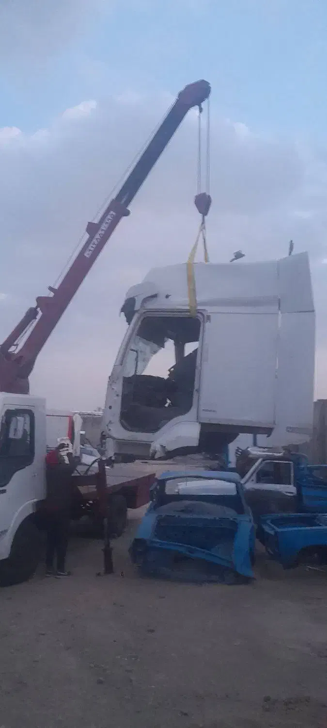 خدمات جرثقیل سه تن کفی|خدمات حمل و نقل|تهران, ترمینال غرب|دیوار