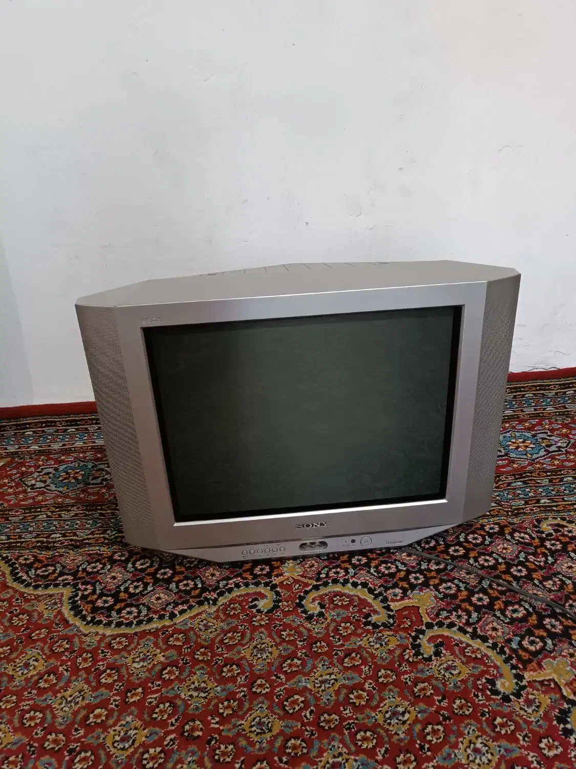 تلویزیون ۲۴ اینچ سونی|تلویزیون و پروژکتور|تکاب, |دیوار