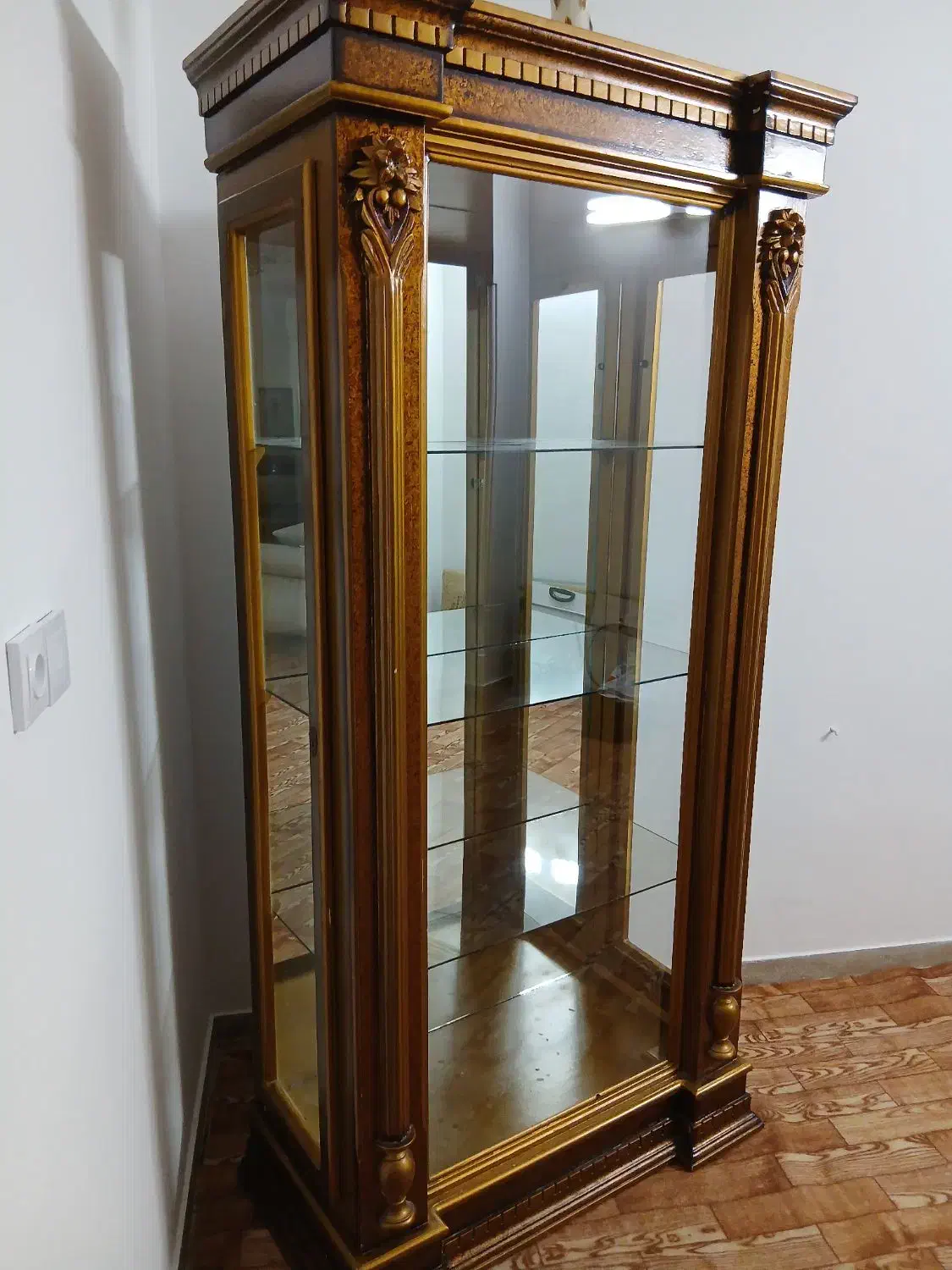 ویترین|بوفه، ویترین، کنسول|آمل, |دیوار