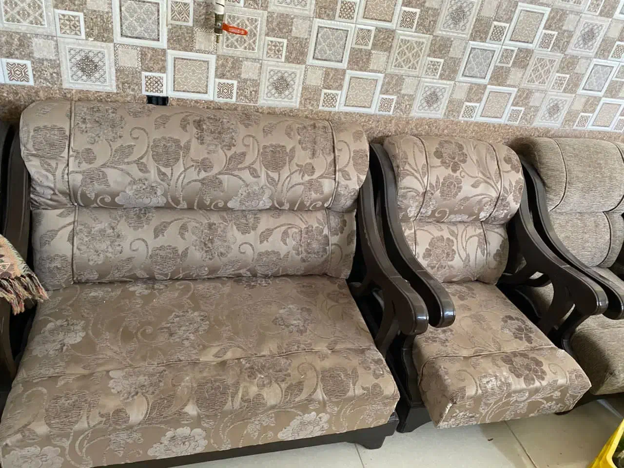 مبل چوب گردو|مبلمان خانگی و میز عسلی|کیار, |دیوار