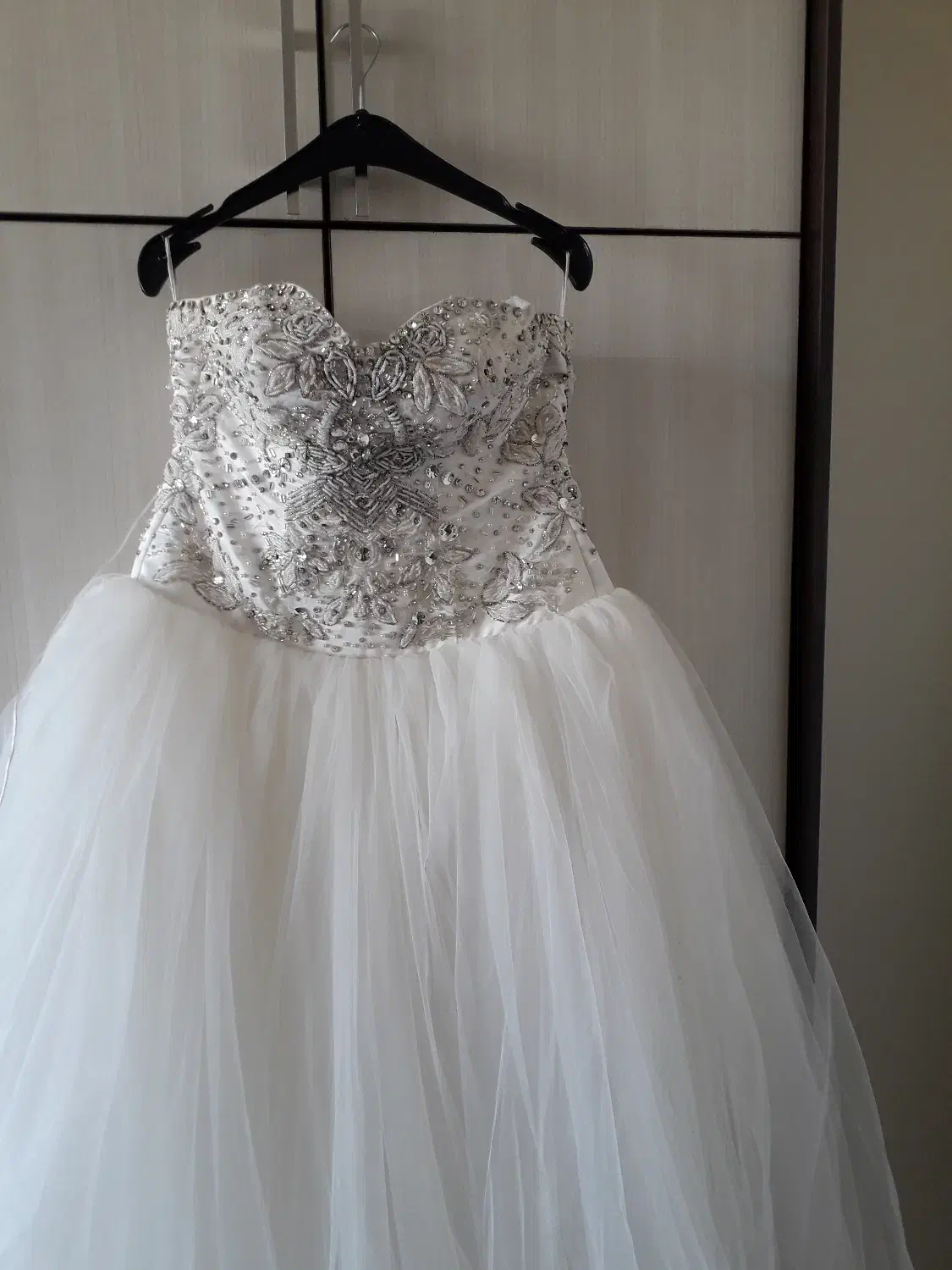 لباس عروس سایز ۳۸تا ۴۴|لباس|اصفهان, پارک خبرنگار|دیوار