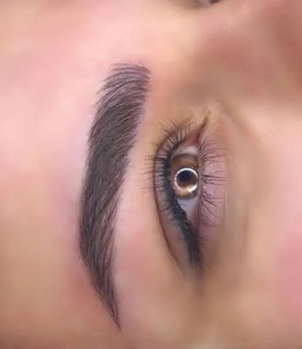 مدل برای میکروبلیدینگ ابرو.زیر نظر الهام کیانمهر|خدمات آرایشگری و زیبایی|قائم‌شهر, |دیوار