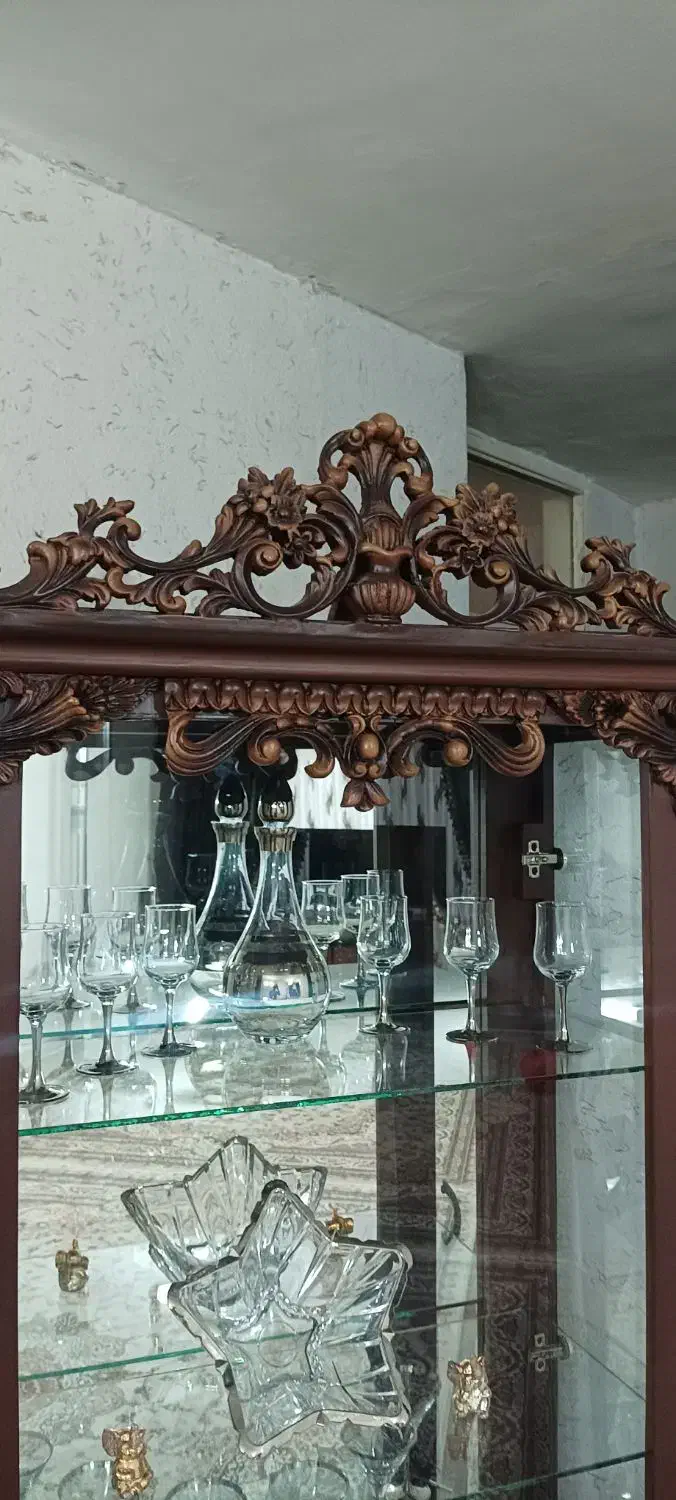 ویترین شیک ومجلسی|بوفه، ویترین، کنسول|شاهین‌شهر, شهرک سایت|دیوار