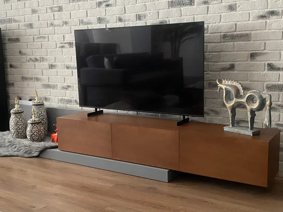 میز تی وی|میز تلویزیون|بجنورد, |دیوار