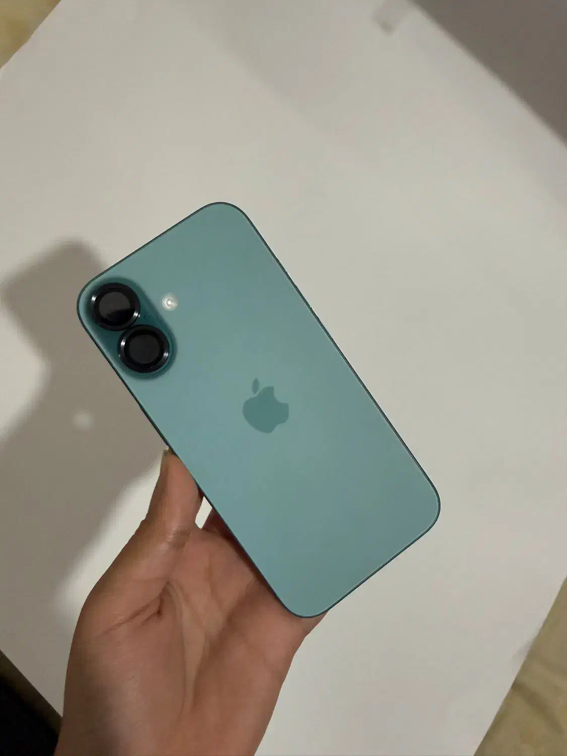 ایفون ۱۶. باطری ۱۰۰|موبایل|نجف‌آباد, معرفت|دیوار