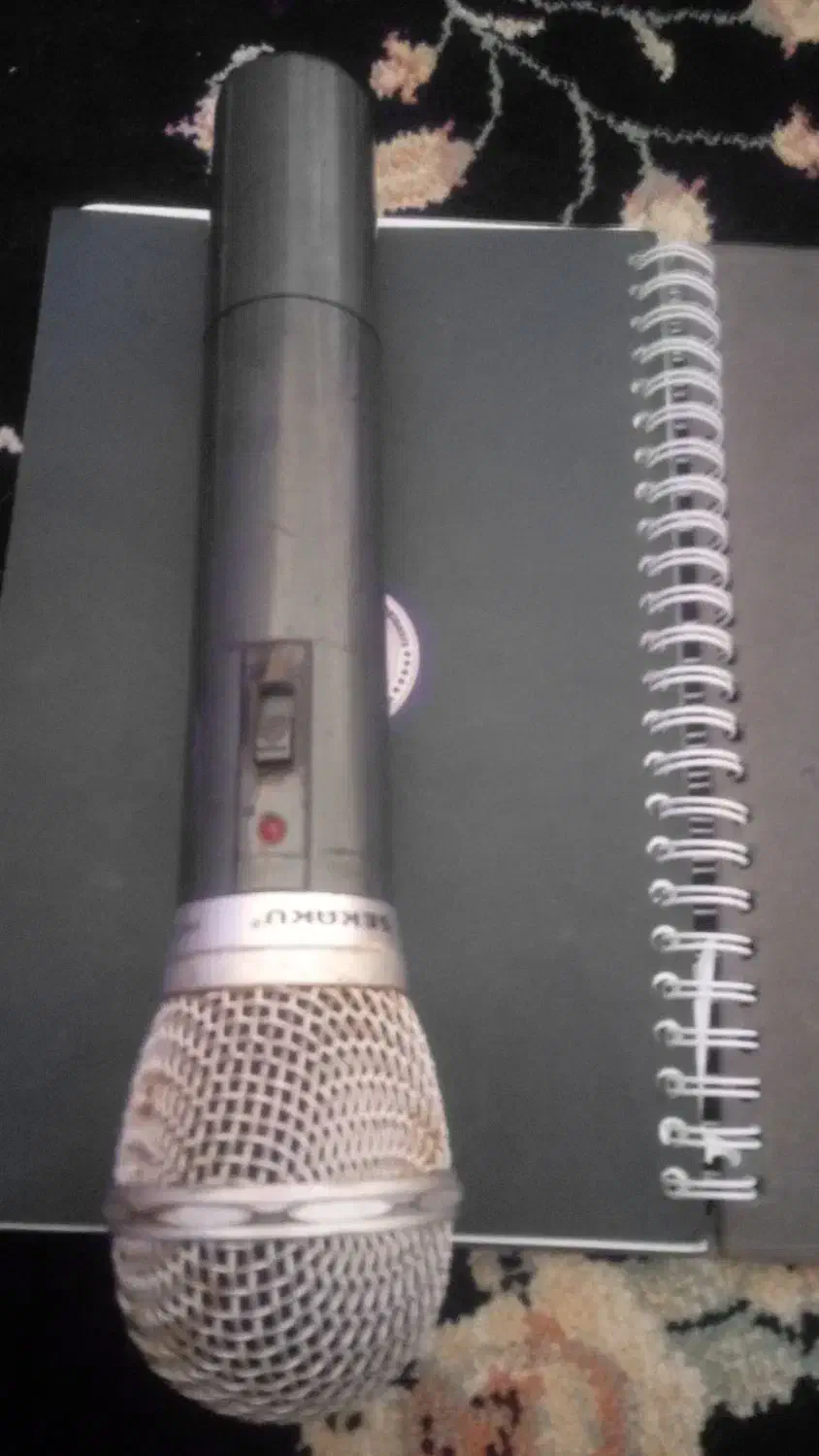 میکروفن بی سیم|سیستم صوتی خانگی|اندیشه, اندیشه فاز ۱|دیوار