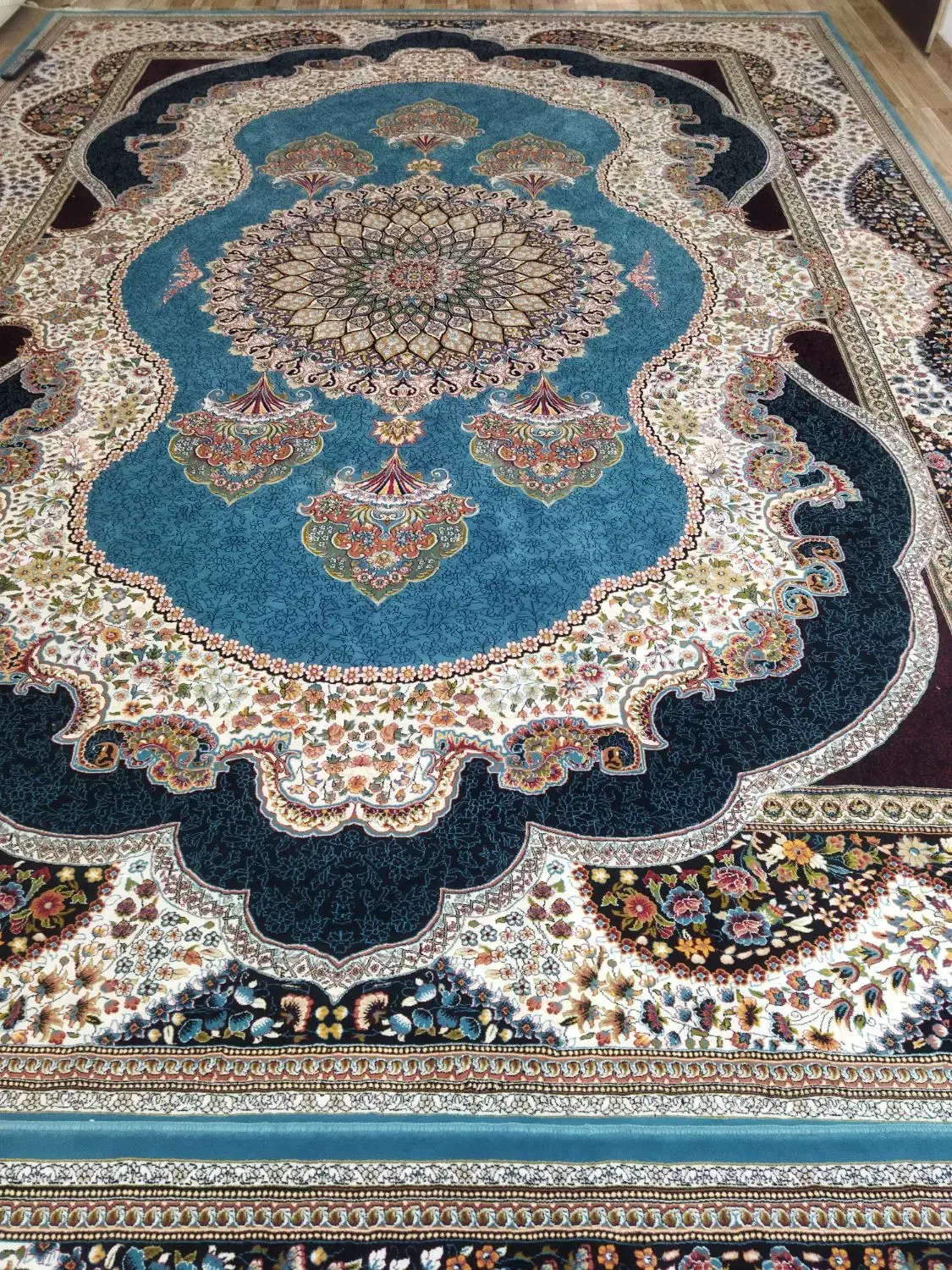 دو عدد فرش ۱۲متری بسیار تمیز در حد نو|فرش|پاکدشت, پاکدشت (مامازند)|دیوار