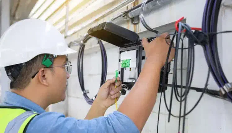 استخدام در بخش کابل کشی هوایی بهمراه آموزش|استخدام صنعتی، فنی، مهندسی|نوشهر, |دیوار