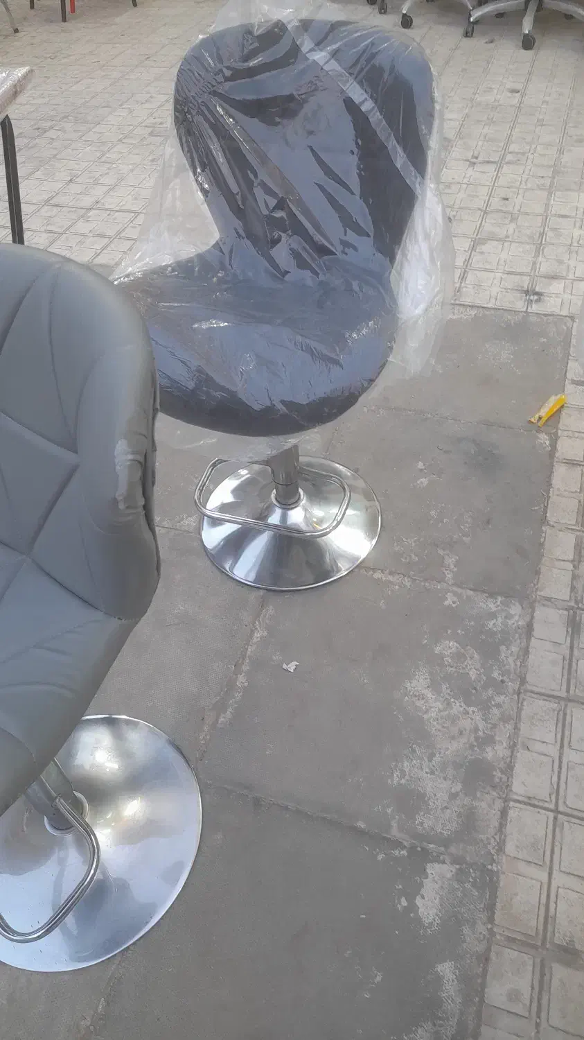 صندلی اپنی زین اسبی|صندلی و نیمکت|بندرعباس, |دیوار