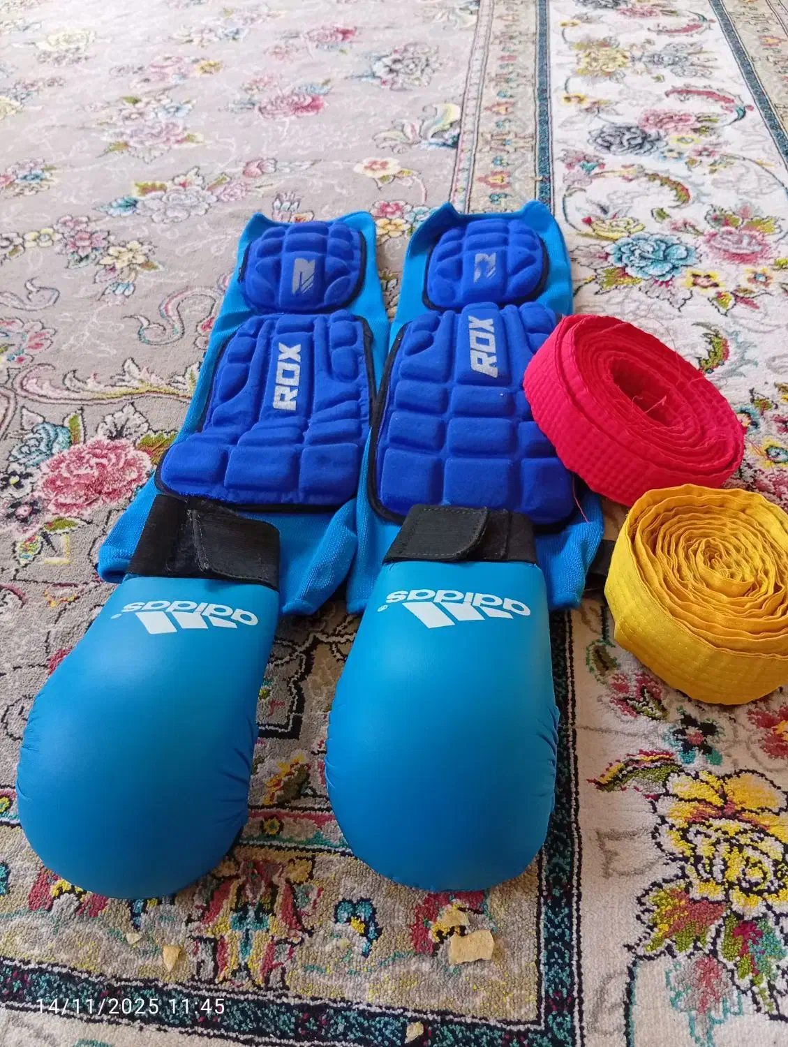 دستکش وروپای|لباس|خرم‌آباد, |دیوار