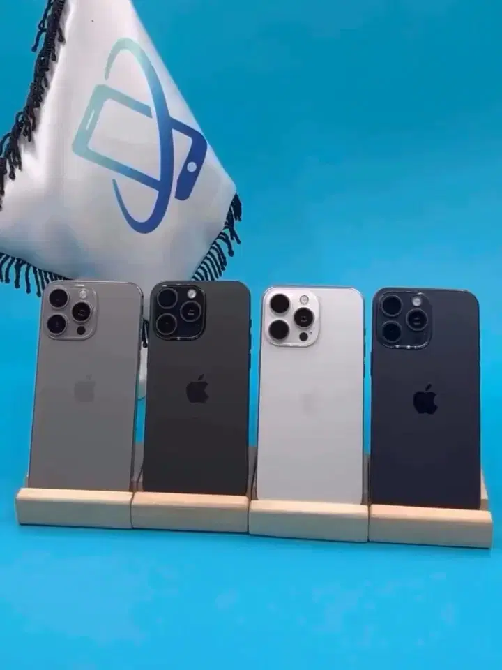 گوشی طرح iPhone 11 Pro|موبایل|قم, چهل درخت‎|دیوار