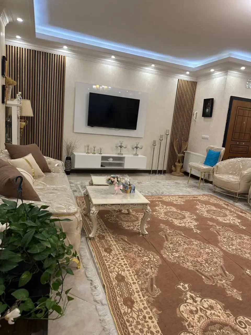 اجاره واحد آپارتمان/بلوار بهشت/فول امکانات|اجارهٔ آپارتمان|بروجرد, |دیوار