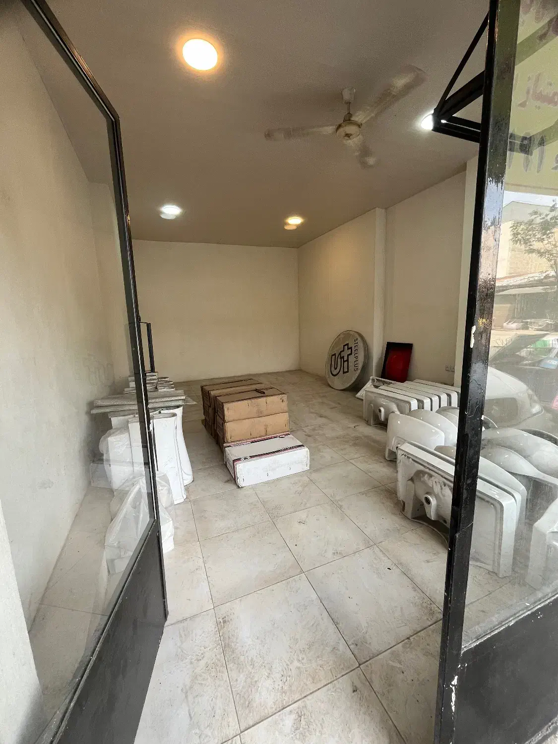 مغازه|فروش مغازه و غرفه|رشت, پاستوریزه|دیوار