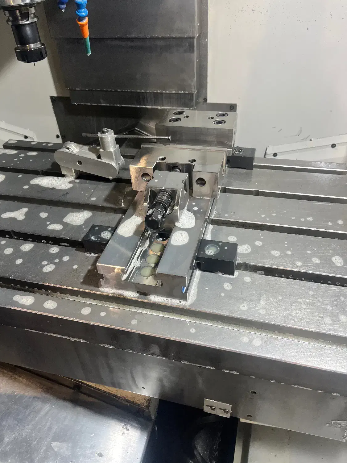 برنامه نویس فرز cnc|استخدام صنعتی، فنی، مهندسی|تهران, حکیمیه|دیوار