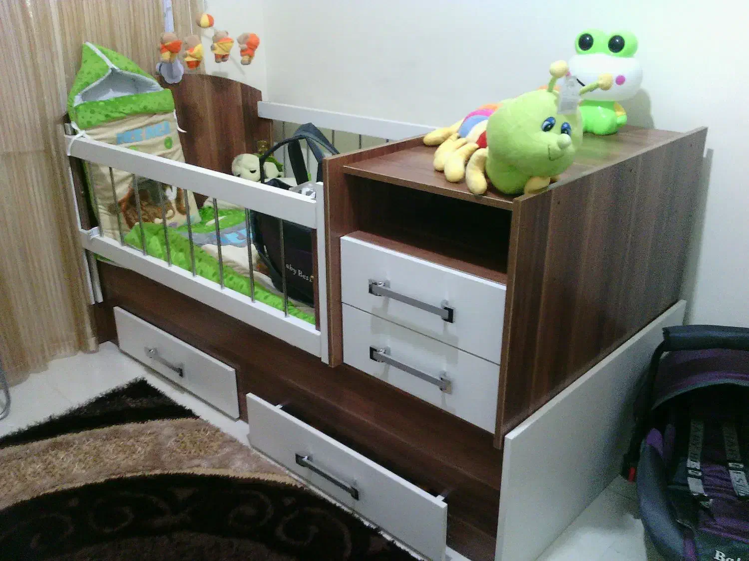 تخت خواب کودک|تخت و صندلی بچه|محمدیه-قزوین, |دیوار