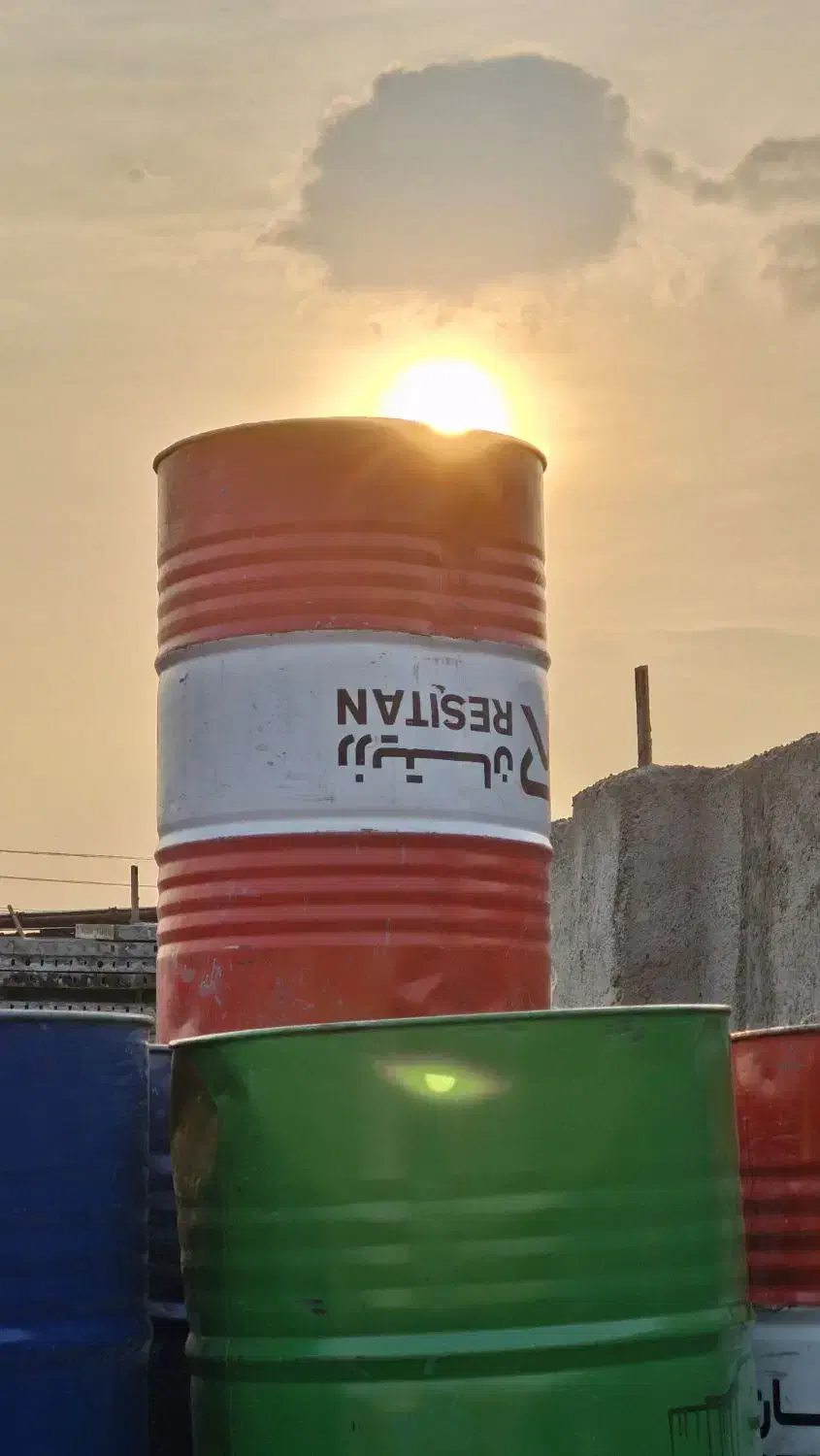 بشکه 220 لیتری فلزی تمیز‌ دربسته‌ گازوئیلی‌ تانکر‌|مصالح و تجهیزات ساختمان|کرج, اتمسفر|دیوار