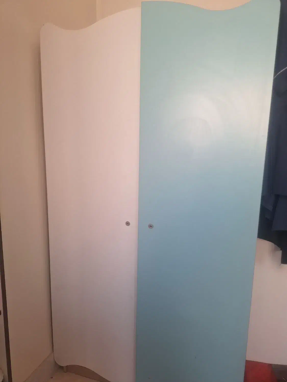 کمد بچه جادار کار کرده|جاکفشی، کمد، دراور|تهران, بهداشت|دیوار