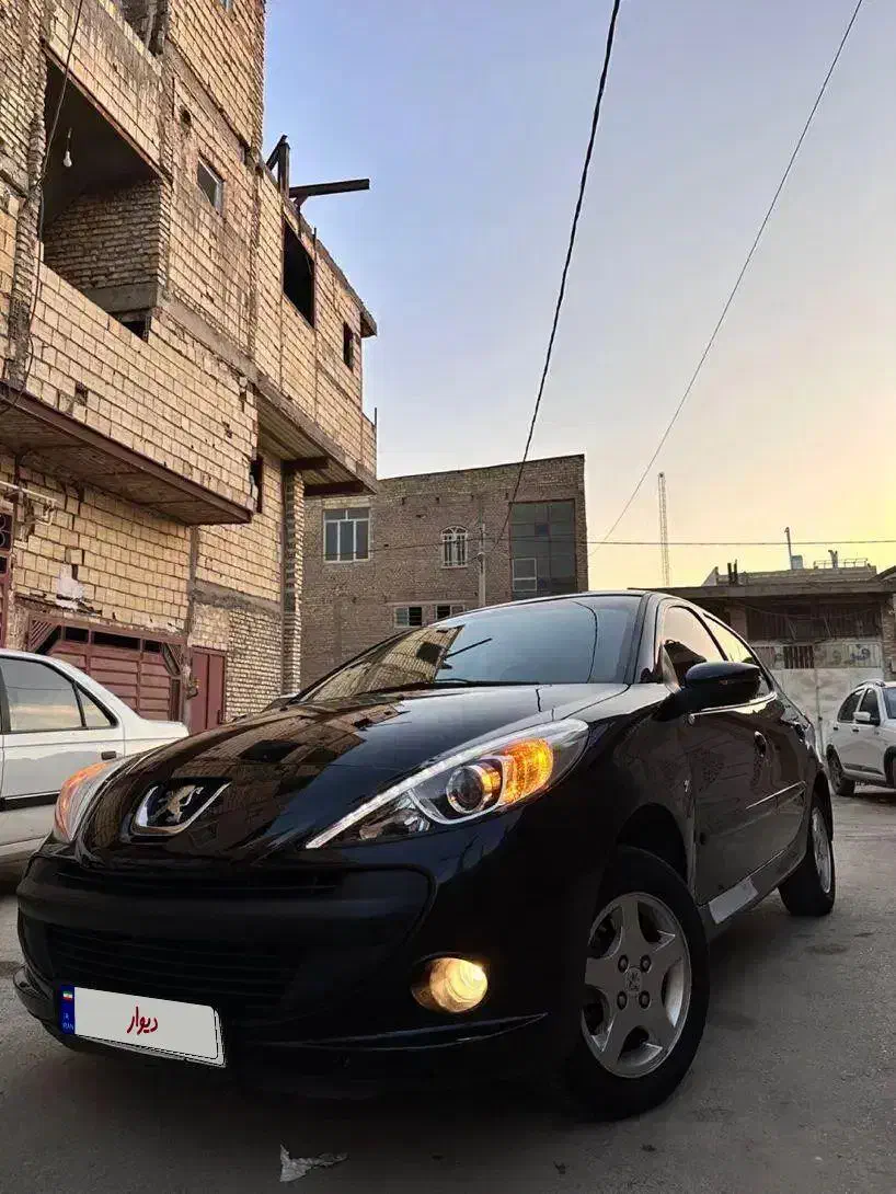 پژو ۲۰۷iاتومات سقف پانا مدل۱۴۰۰.لاکاغذی و درجه یک|خودرو سواری و وانت|یزد, |دیوار