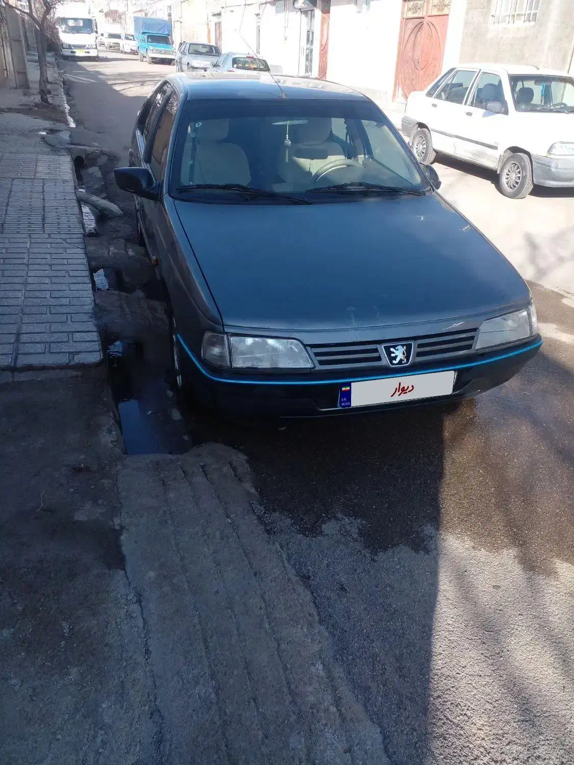 پژو ۴۰۵ مدل ۹۶بی رنگ|خودرو سواری و وانت|صائین قلعه, |دیوار