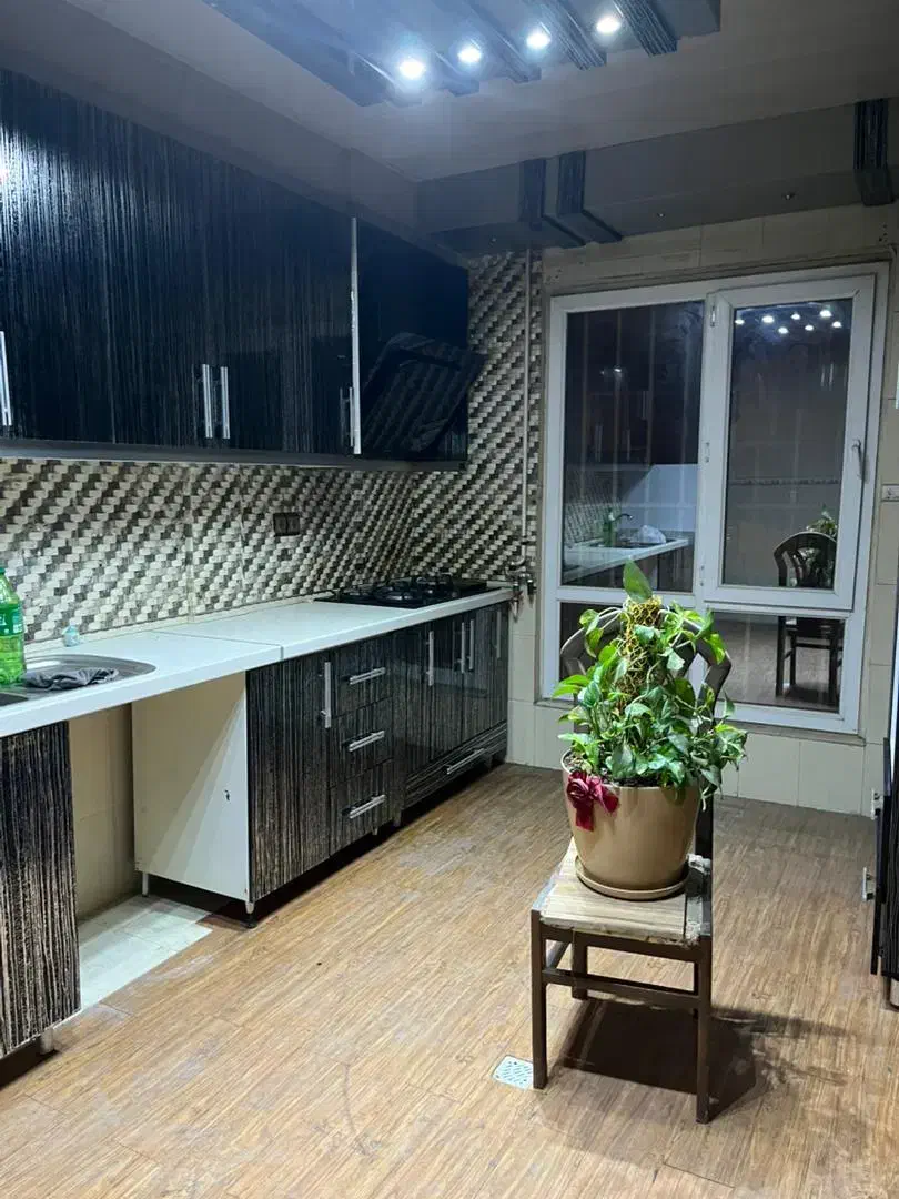 126متر/دانشگاه/پرستار/املاک ارین دانشگاه|فروش آپارتمان|قزوین, |دیوار