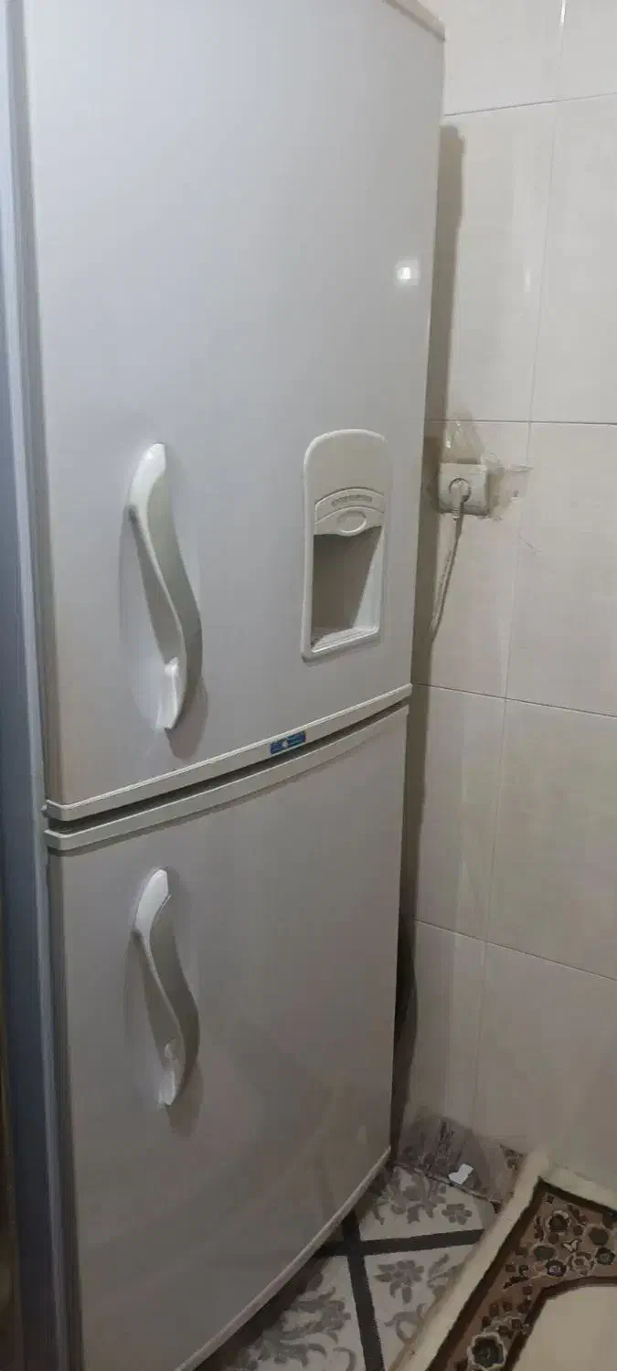 یخچال|یخچال و فریزر|محمدشهر, جعفرآباد|دیوار