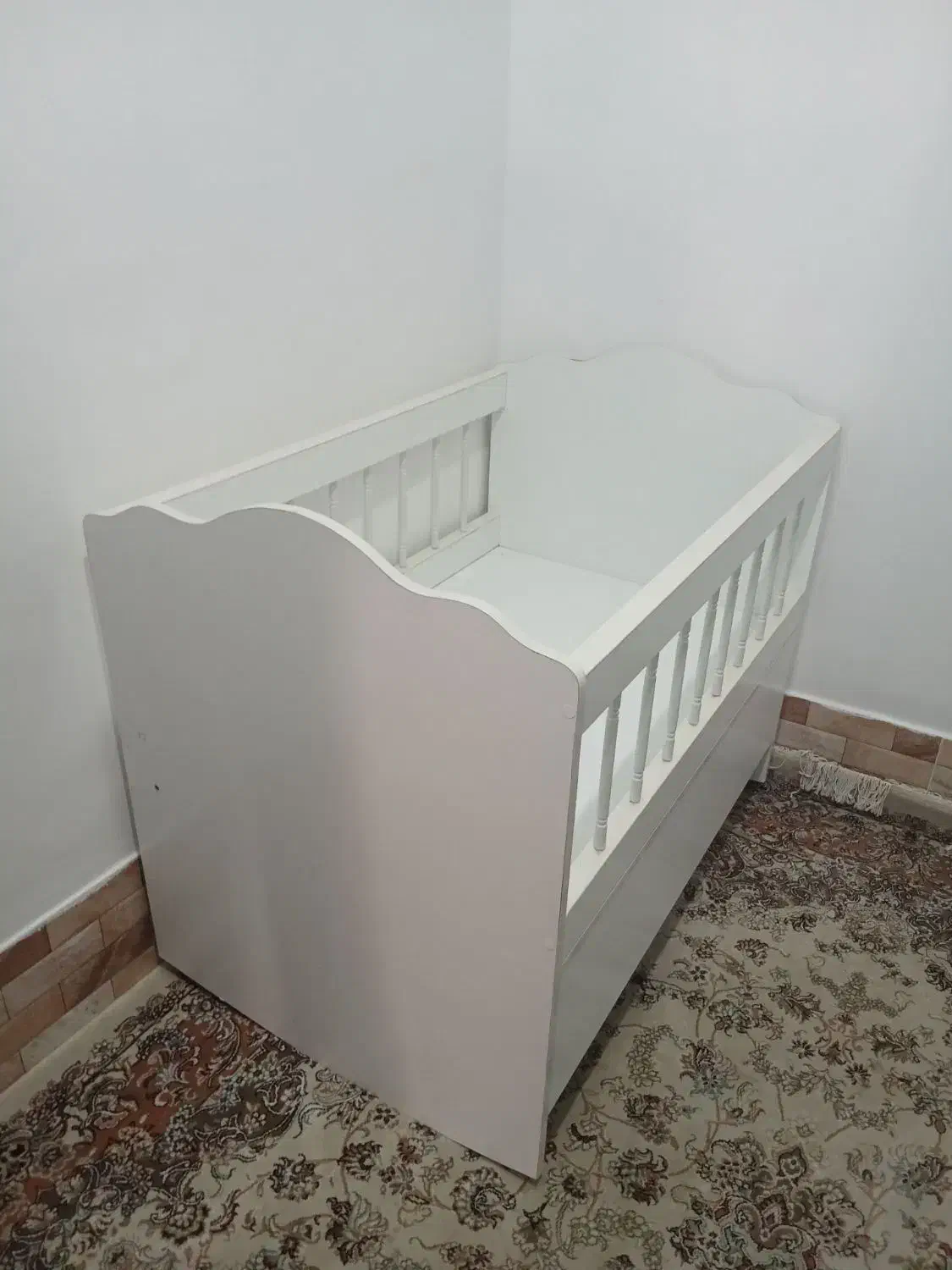 تخت بچه|تخت و صندلی بچه|سبزوار, جهاد کشاورزی|دیوار