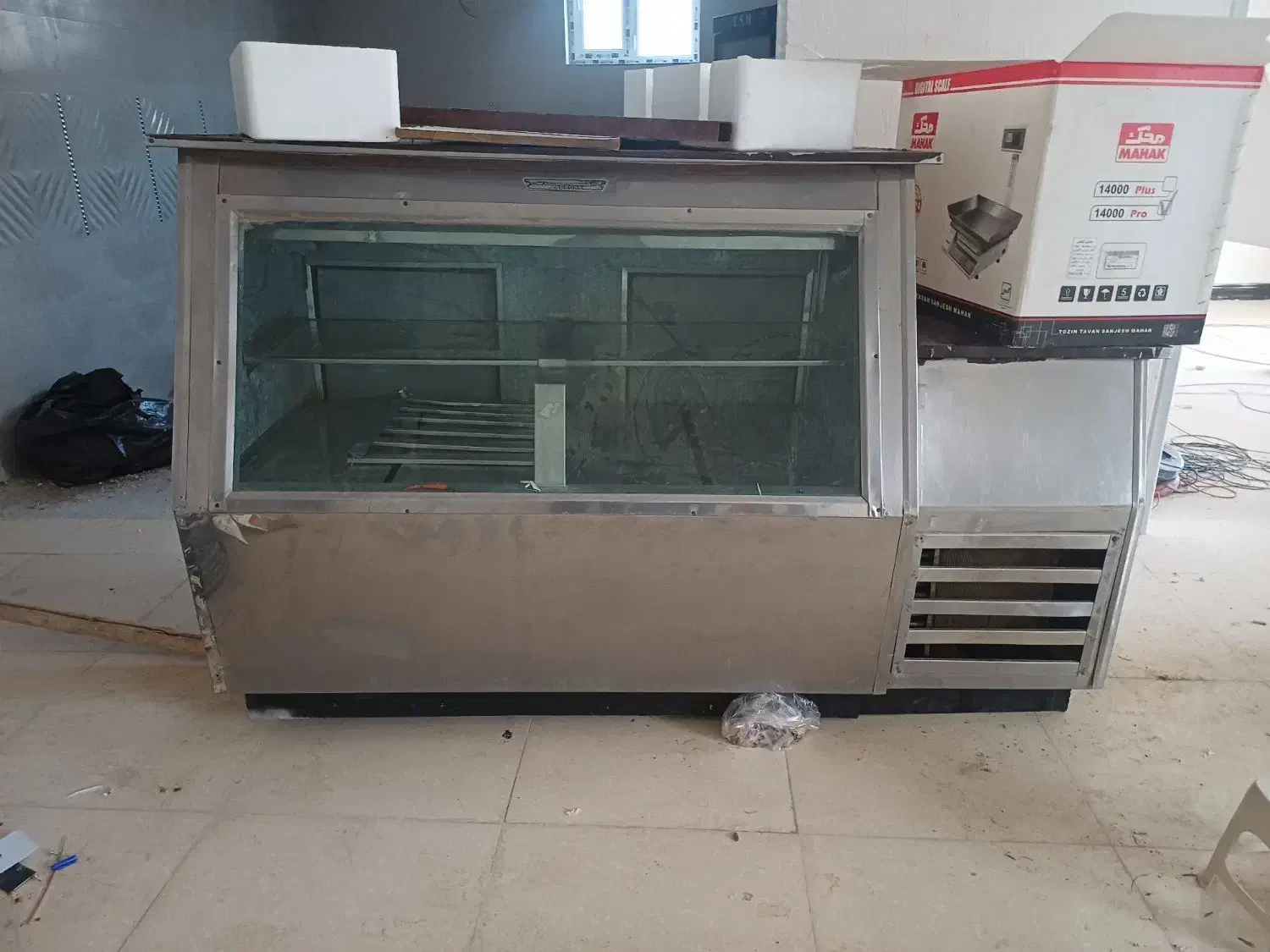 ترازو ۷۰کیلویی میوه  فروشی محک ۱۴۰۰۰poro|فروشگاه و مغازه|پاسارگاد, |دیوار