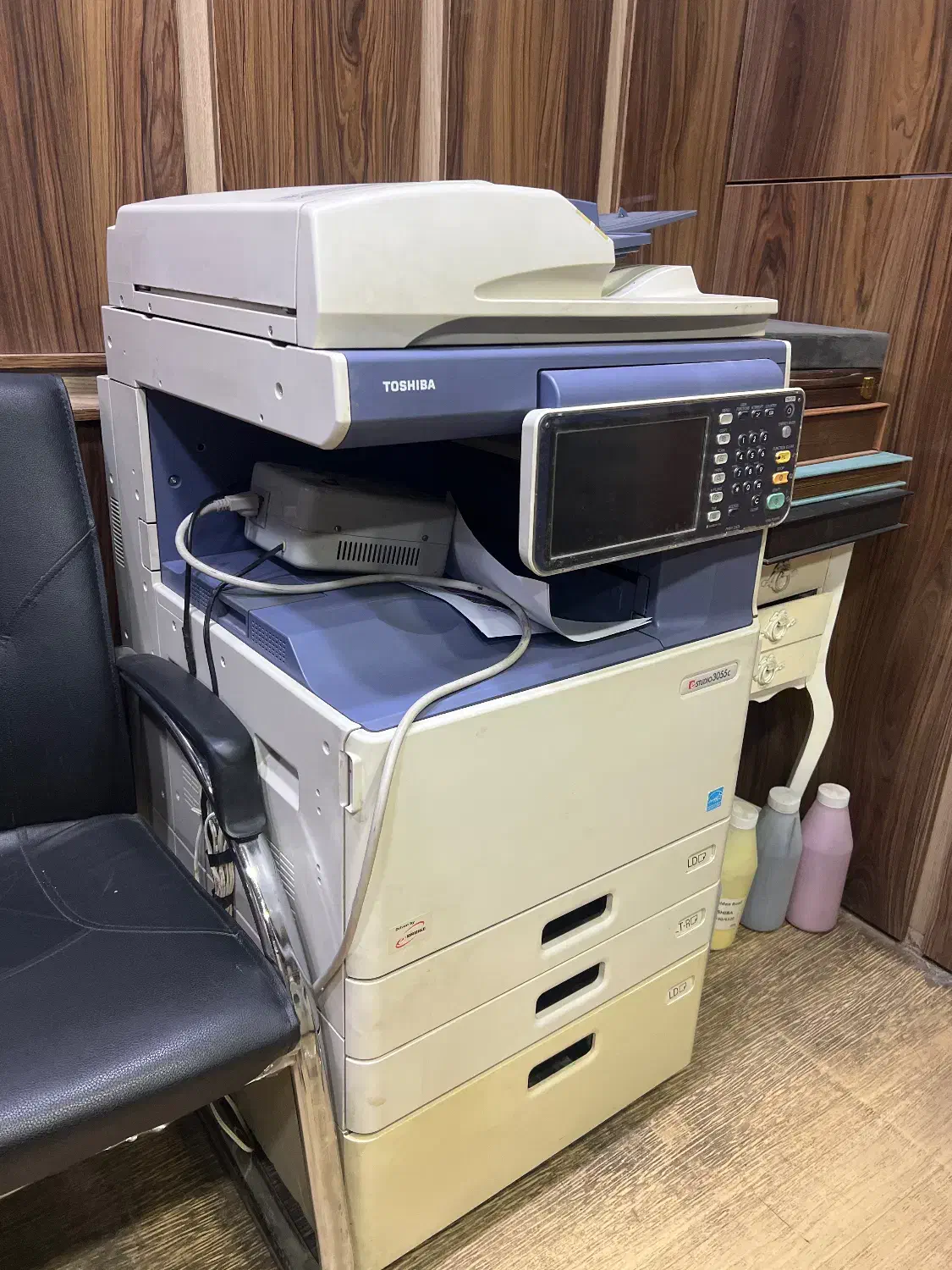 کپی لیزری رنگی تمیز کم کار|پرینتر، اسکنر، کپی، فکس|اهواز, فاز ۱ پادادشهر|دیوار