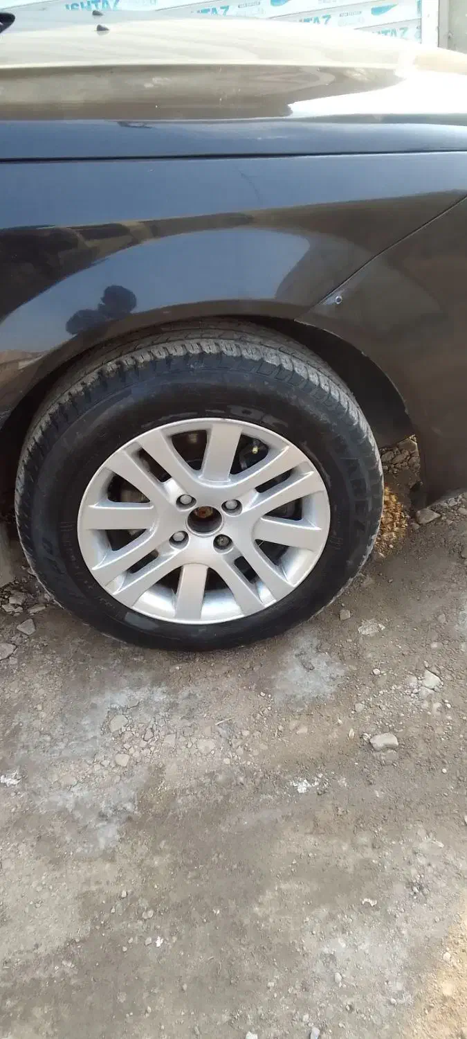 رینگ‌صلیبی|قایق و سایر وسایل نقلیه|ارومیه, |دیوار