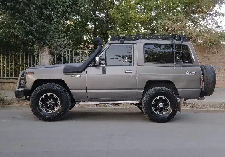 پاترول دو درب مدل ۷۴|خودرو سواری و وانت|شهرکرد, |دیوار