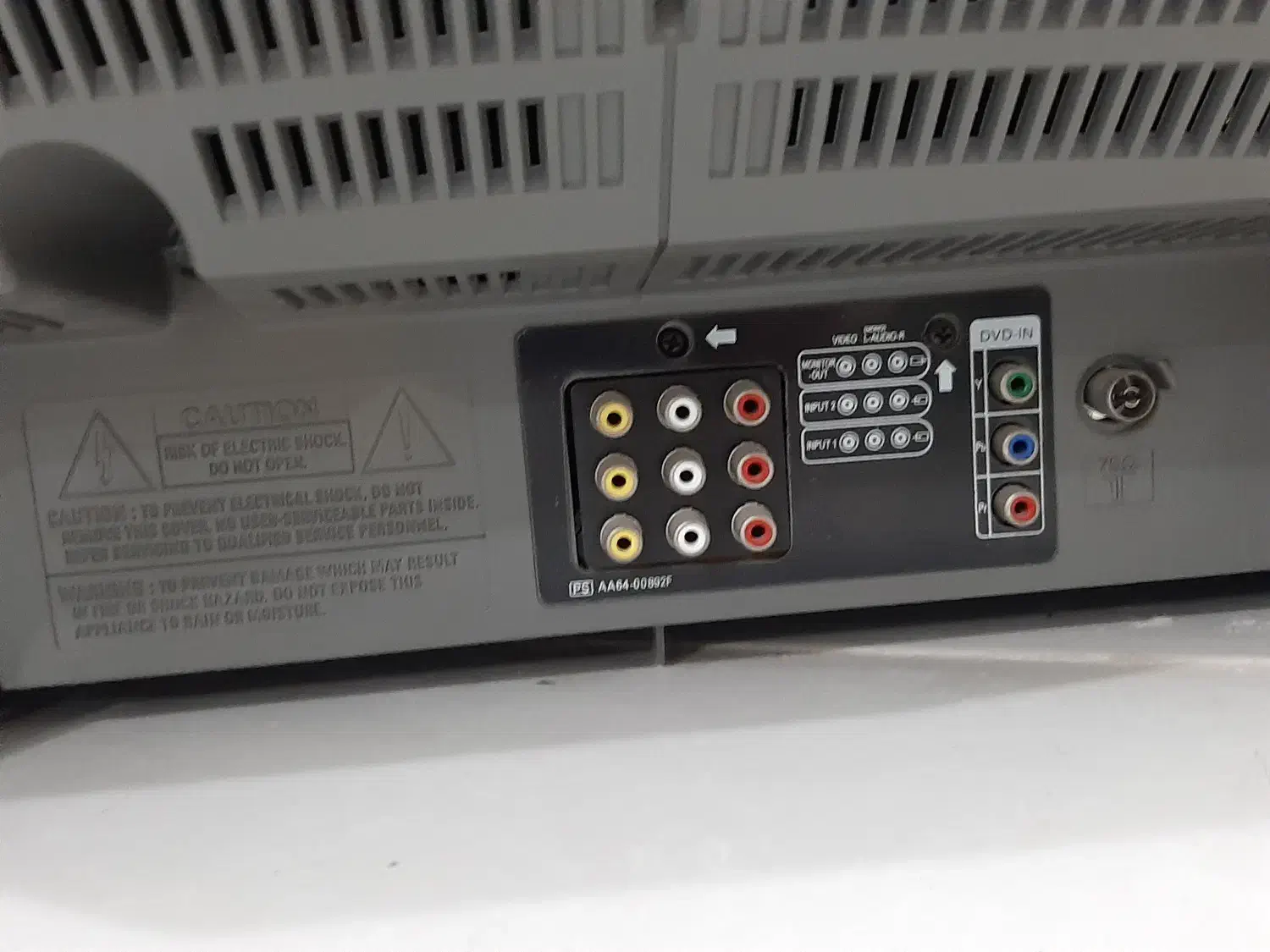 تلویزیون|تلویزیون و پروژکتور|پردیس, فاز ۳|دیوار