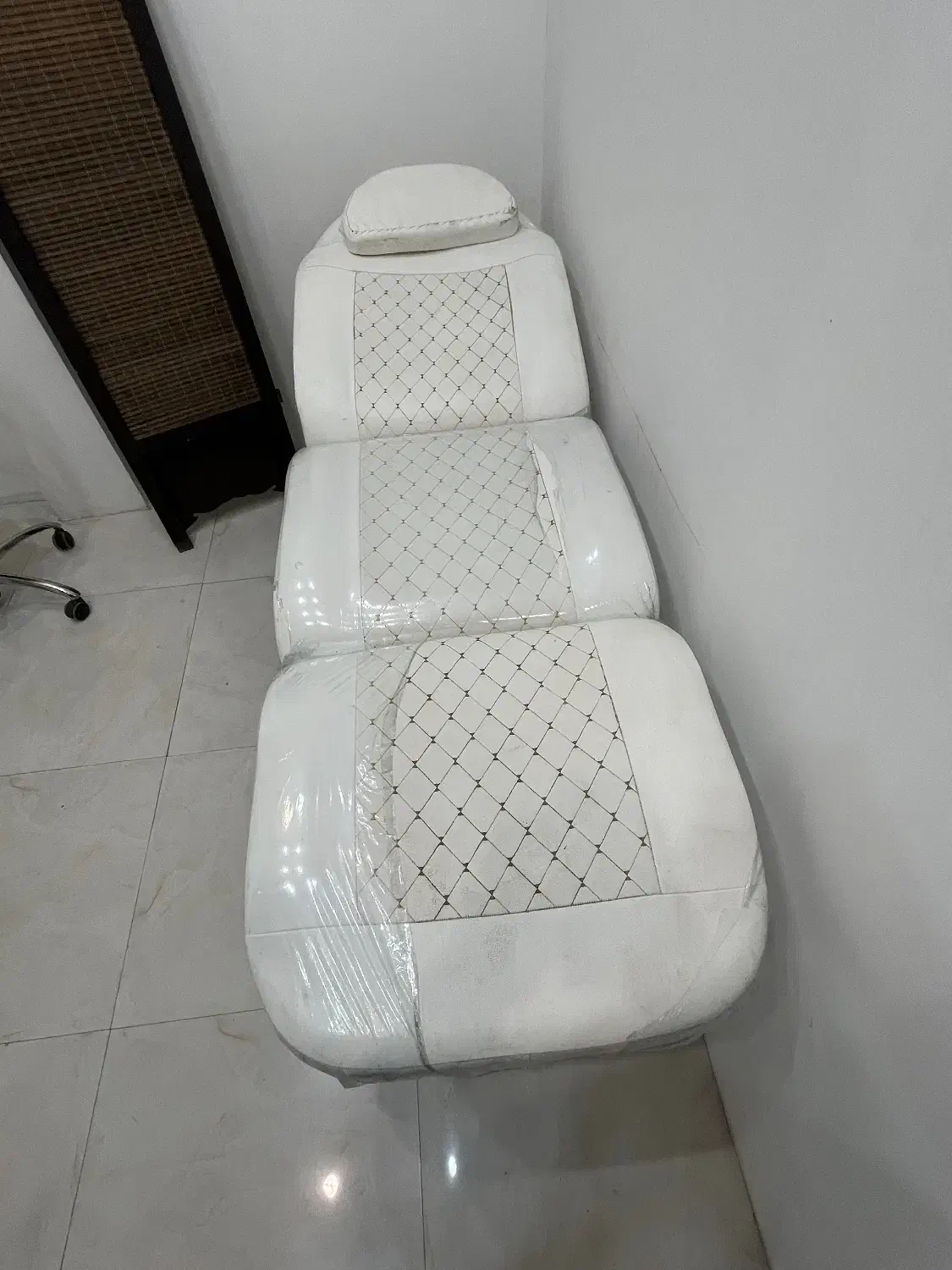 تخت،صندلی،ترولی|آرایشگاه و سالن‌های زیبایی|مشهد, آزادشهر|دیوار