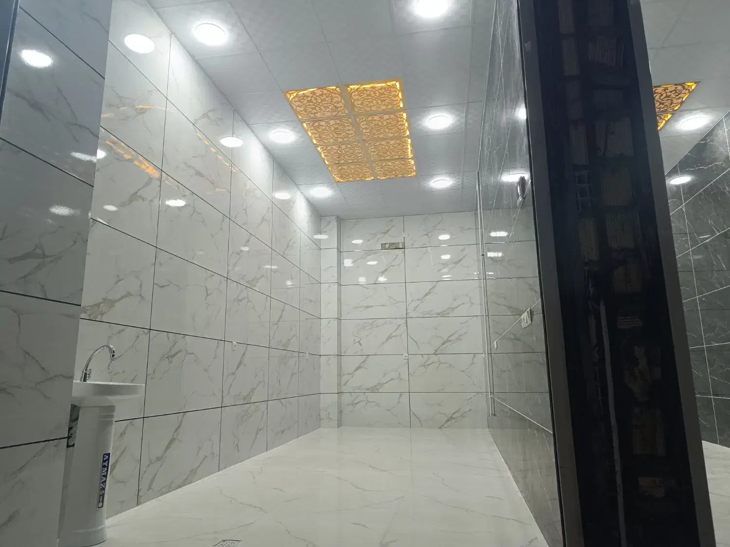 مغازه تجاری خیابان اصلی امام زاده احمد|اجارهٔ مغازه و غرفه|سیرجان, |دیوار