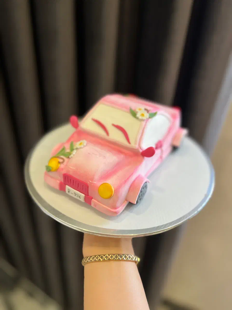 آموزش کیک شیرینی غذا در کارینو کیک ازاده|خدمات آموزشی|اراک, |دیوار